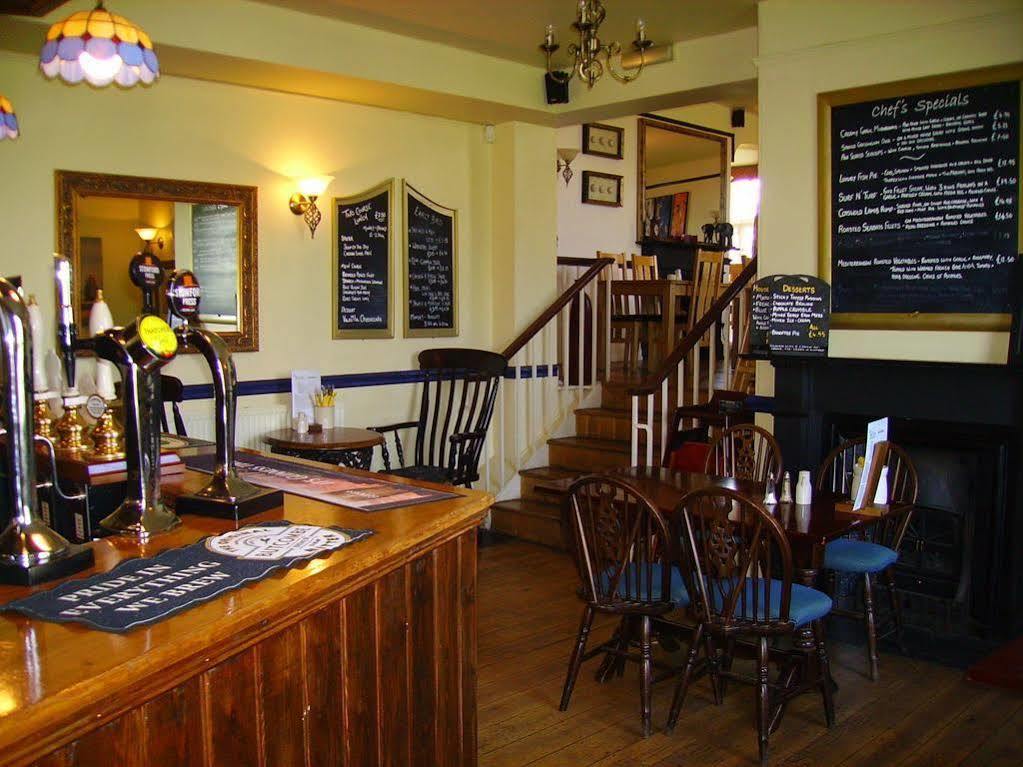 The Bell Inn Frampton on Severn Exterior photo